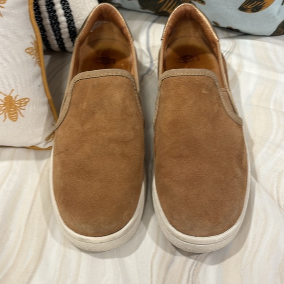 UGG tan suede leather slip-on loafers women’s tan size 7.5 - Picture 5 of 11